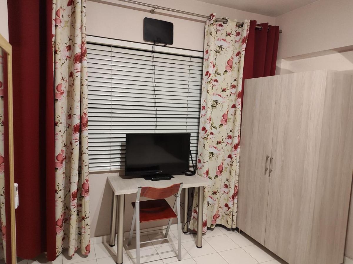 Central Park View Apartment Kalamata Bagian luar foto